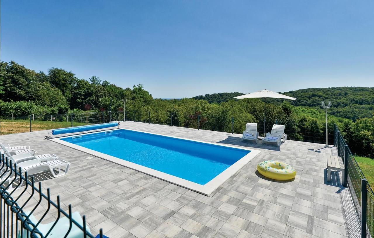 8 Bedroom Lovely Home In Durdevac Ðurđevac 外观 照片
