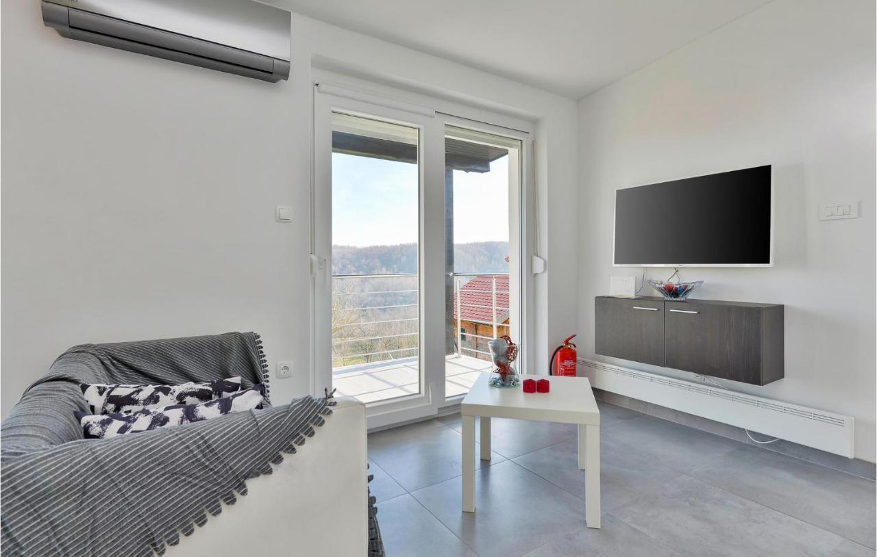8 Bedroom Lovely Home In Durdevac Ðurđevac 外观 照片