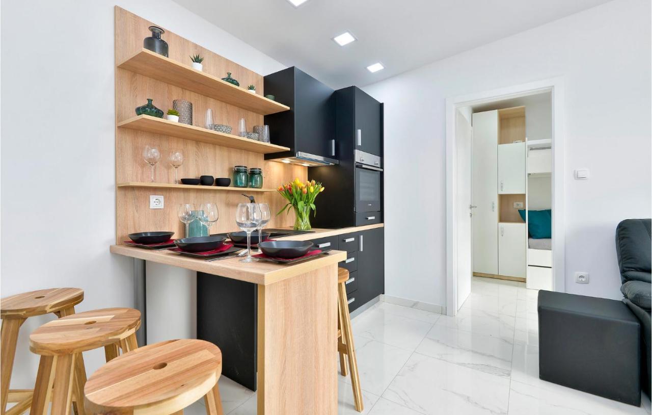 8 Bedroom Lovely Home In Durdevac Ðurđevac 外观 照片